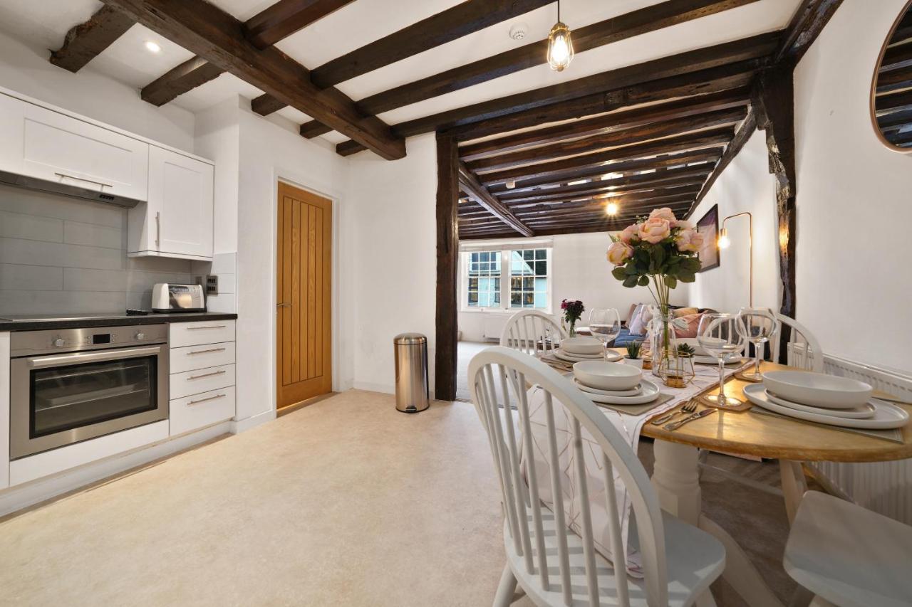 The Stunning Luxury Duplex Of Canterbury Exterior foto